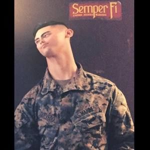 Meet your Posher, Ray